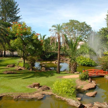 Lacqua diRoma Hotel com Parque Aquático 24 horas Caldas Novas Exterior foto