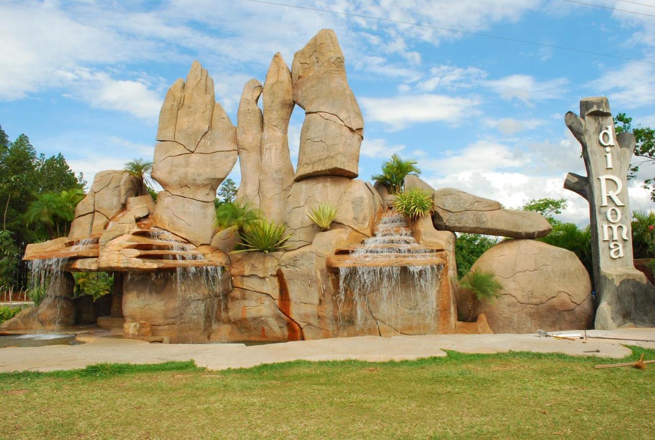 Lacqua diRoma Hotel com Parque Aquático 24 horas Caldas Novas Exterior foto